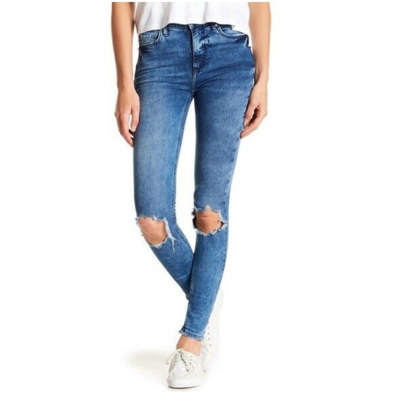 Free People Denim - NWT Free people turquoise ripped knee jeans